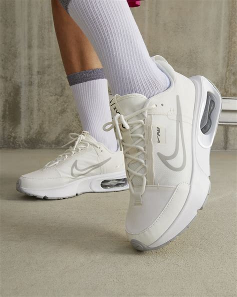 nike air getekend|nike air max sneakers.